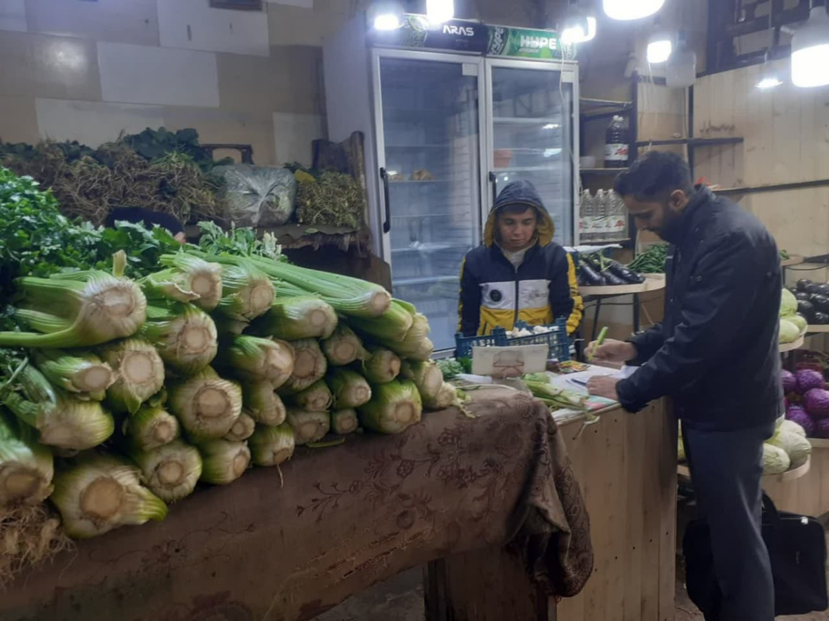 صدور اخطار پلمپ برای واحدهای فاقد پروانه کسب میدان تره‌بار شهید مطهری قم